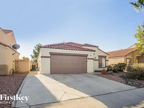 2nd image of 705 Moonlight Mesa Dr