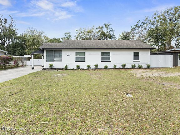 2nd image of 536 SAPELO Road