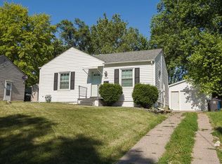 1621 Merle Hay Rd, Des Moines, IA 50310