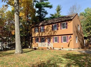 135 Kennedy Rd, Belchertown, MA 01007