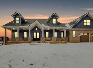 2025 Elmwood Dr, Versailles, KY 40383