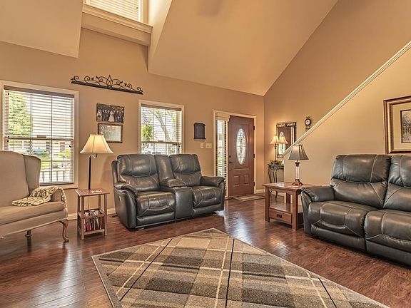 4th image of 4535 Sonoma Ct