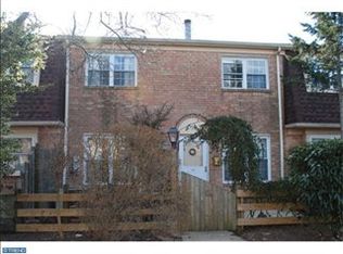 220 Arbour Ct, North Wales, PA 19454