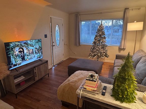 Main Entry and large front window with gorgeous natural light.