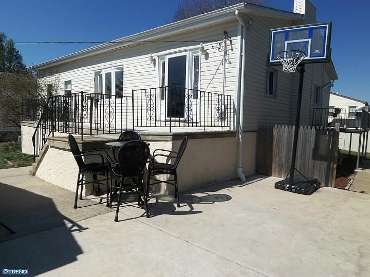 1st image of 9316 Cambridge St