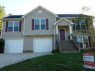 421 Pine Ridge Cir, Winterville, GA 30683