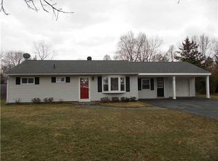 47 Castle Rd, Rochester, NY 14623