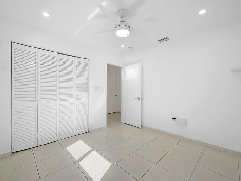 9515 SW 118th Ct — Photo 20