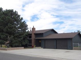 35 W 10th St, Lovell, WY 82431