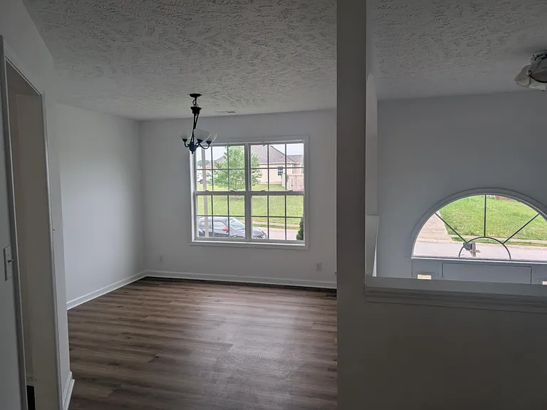 Dining area x 2