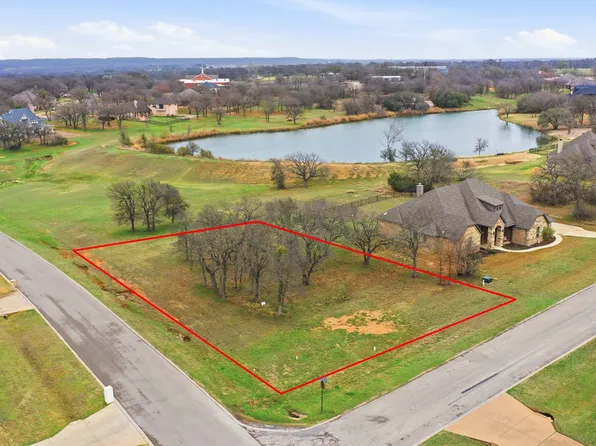 101 Lakeside Dr, Lipan, TX 76462