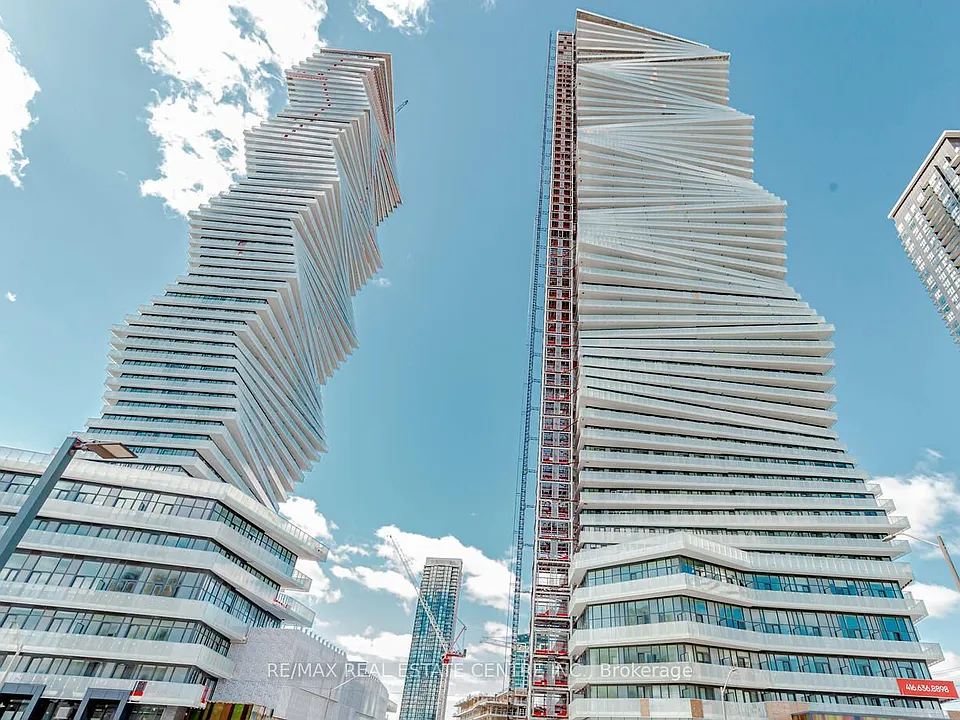 3900 Confederation Pkwy #2202