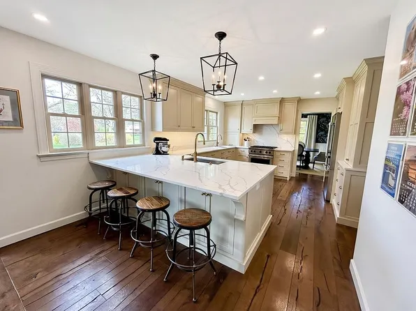 83 Frosty Hills Dr, Danville, PA 17821