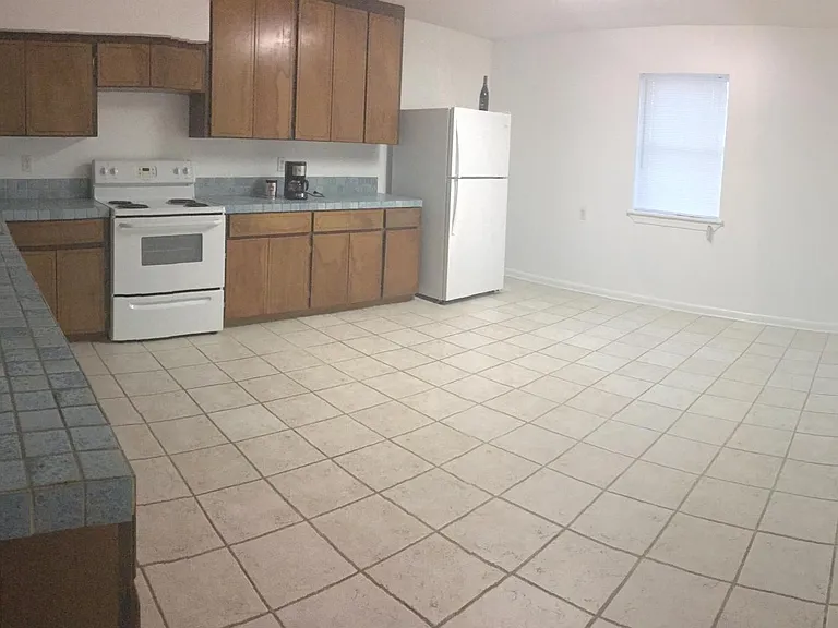 1886 Lodgepole Dr — Photo 13