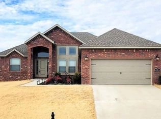 108 Ford St, Lowell, AR 72745