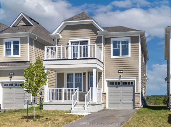 4 Shapira Ave, Wasaga Beach, ON L9Z 0K2