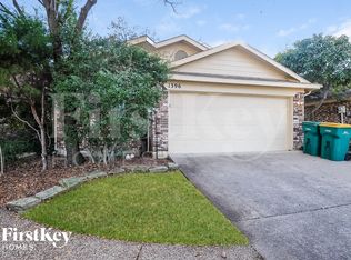 1396 Chinaberry Dr, Lewisville, TX 75077
