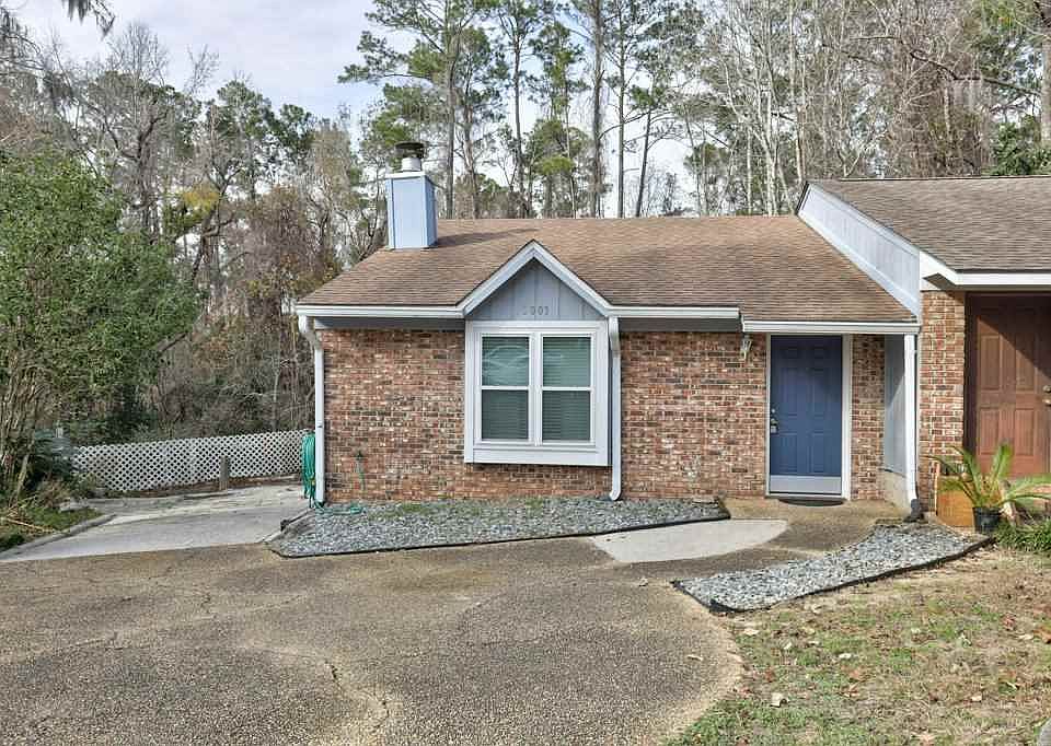 1st image of 2003 Gardenbrook Ln #2