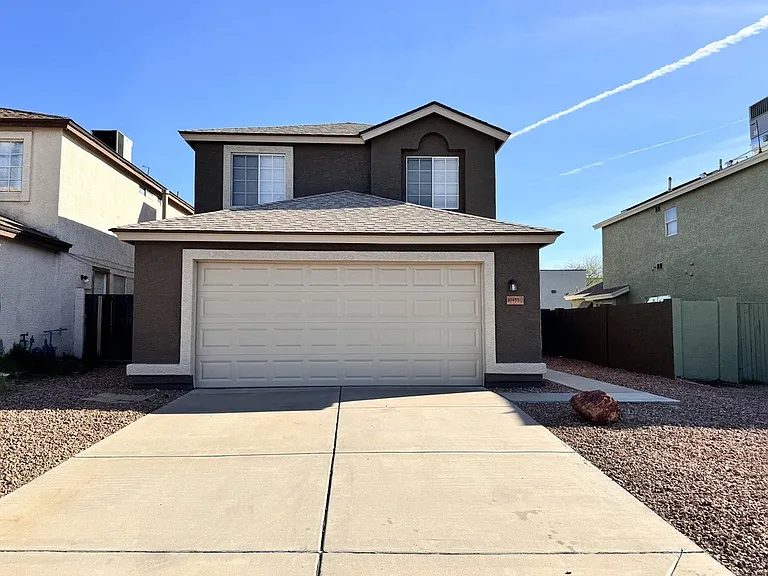 10453 N 76th Dr — Photo 1