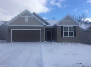 510 Arbor Ln, Akron, OH 44321