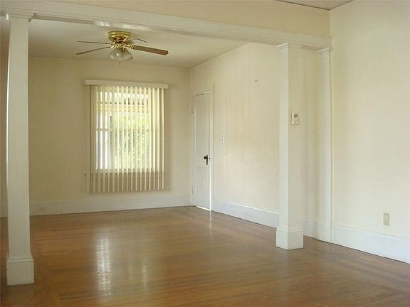 3rd image of 79 Wollaston St