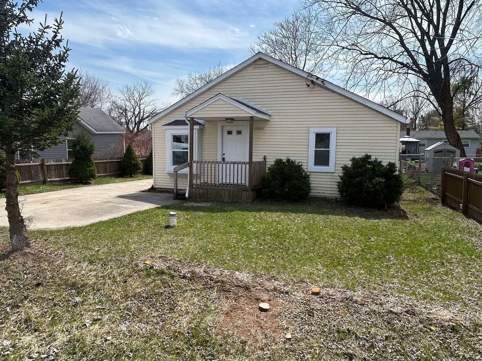 6044 Pearl St, Burton, MI 48509 | Zillow