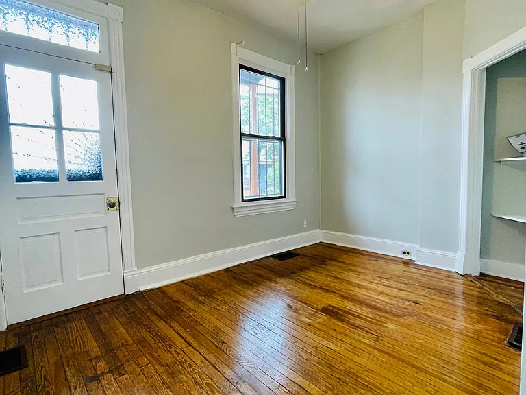 126 Thomas St NW #1 — Photo 16