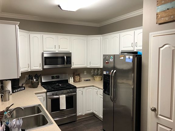 2nd image of 507 Avenue C