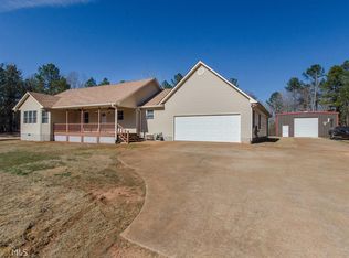 211 Leonard Rd, Lagrange, GA 30241