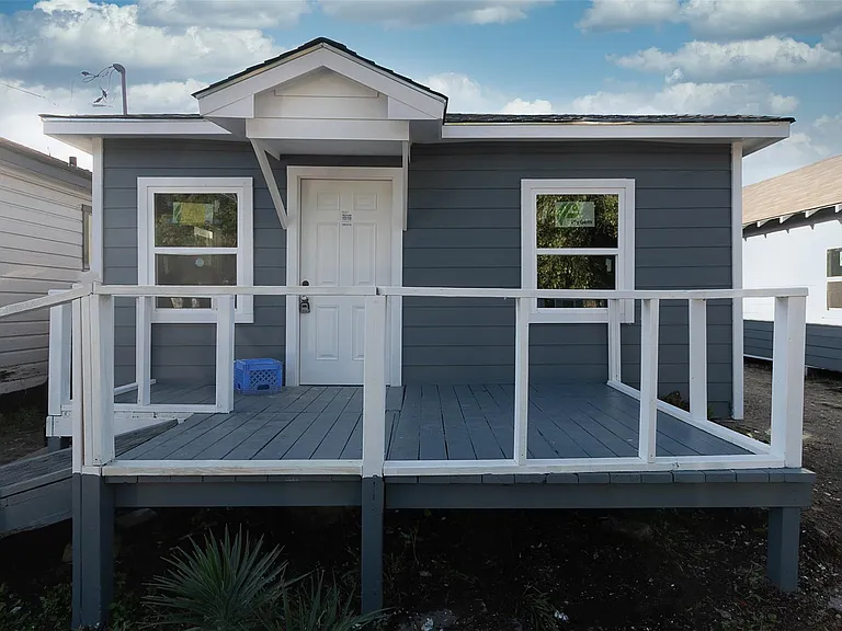 3120 Stonewall St — Photo 15