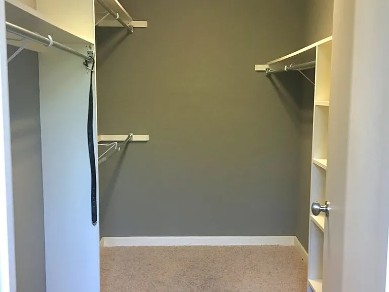 31 E Center St — Photo 22
