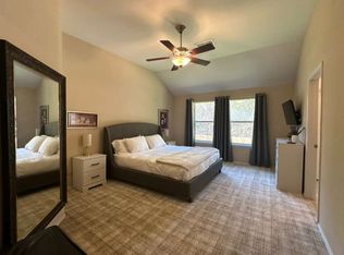 4223 Fall Creek Dr, Grand Prairie, TX 75052