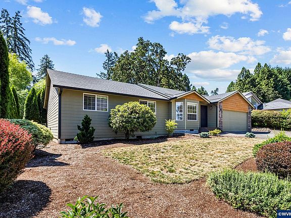 2nd image of 2030 Woodhaven Ct NW