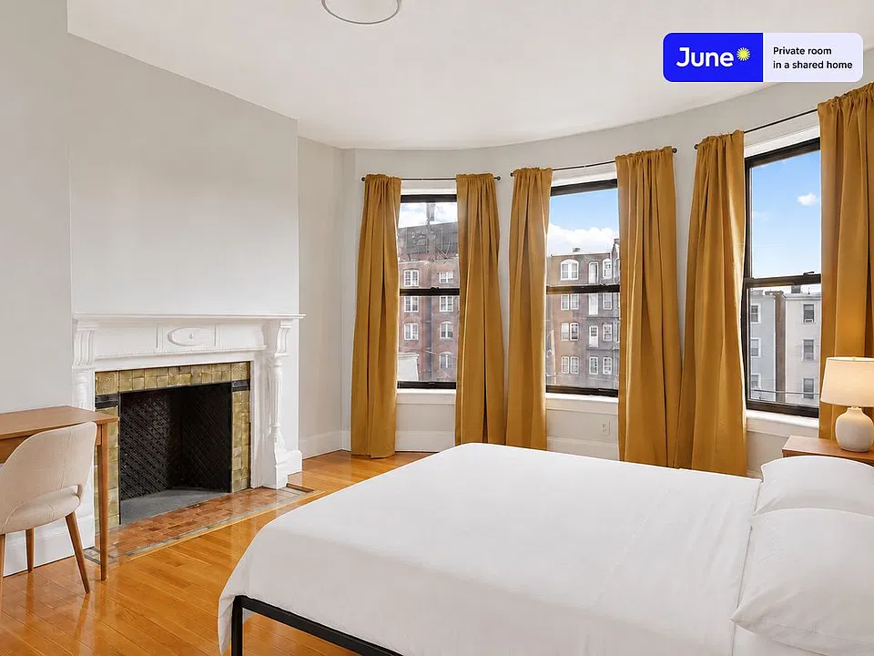 17 Highgate St #C