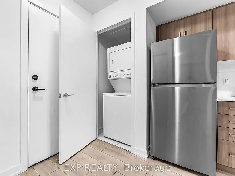 556 Marlee Ave #221 — Photo 13