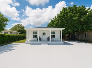 2834 NW 99th St, Miami, FL 33147