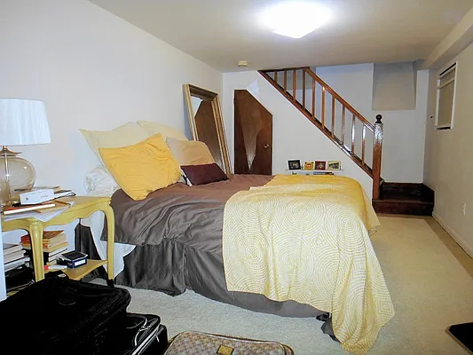 Rented by Balass Ralph, LREB | media 26