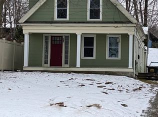 42 E Main St, Webster, MA 01570