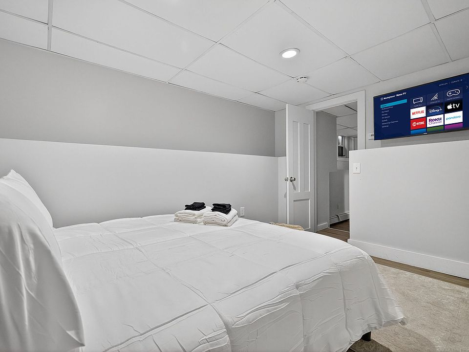 1st image of 38 Moreland St APT 1