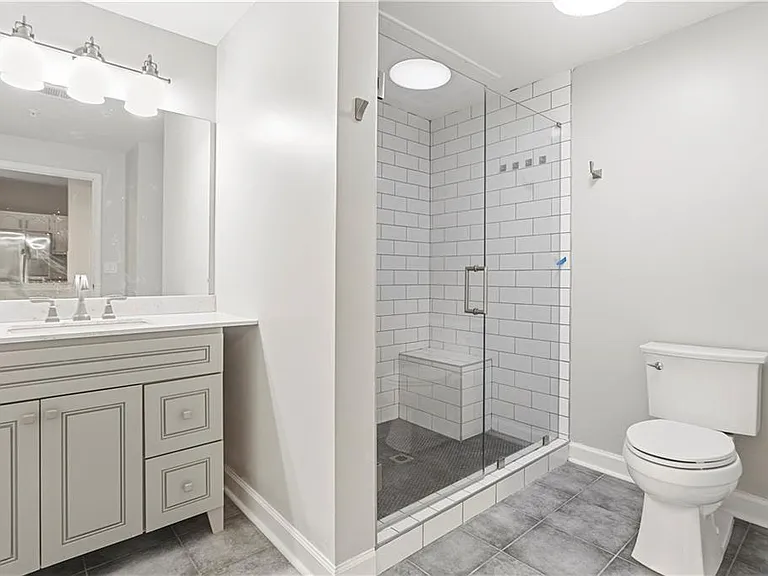 2700 Pine Tree Rd NE #2303 — Photo 17