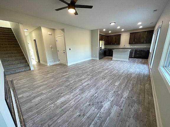 2nd image of 4510 Briarpark Dr
