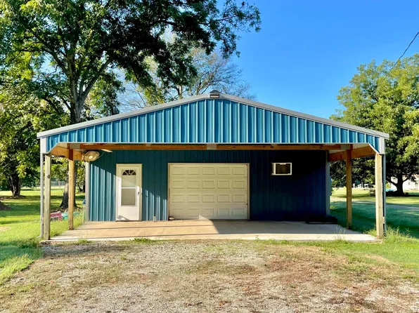 211 NW Edgar St, Hoxie, AR 72433