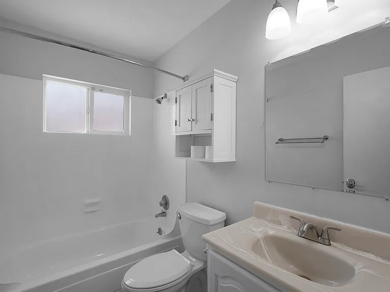 7553 Union St NE — Photo 14