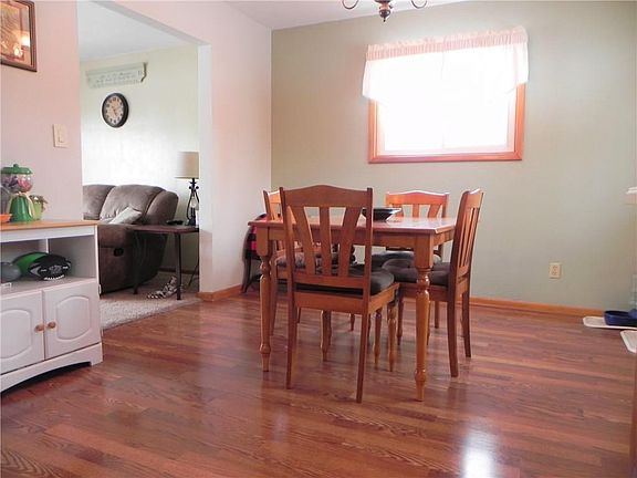5th image of 13036 Park Lane Dr