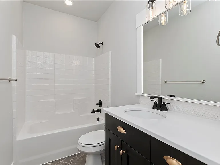 Bradbury Luxury Townhomes — Photo 57