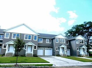 125 Bank St, Red Bank, NJ 07701