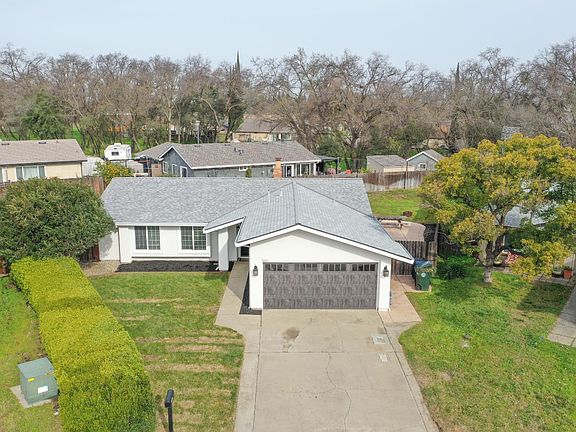 4th image of 7217 Springleaf Court