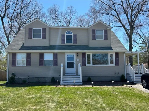 112 Indian Run Trl, Smithfield, RI 02917