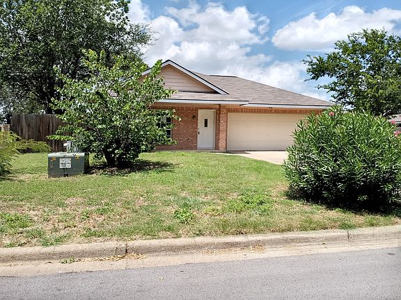 2nd image of 837 Eagles Way