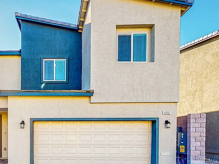 4261 Venus Falls Ave — Photo 34